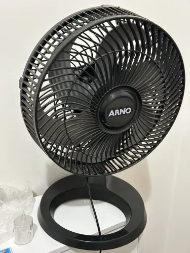 Ventilador ARNO - 220v - super novo