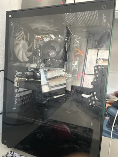 Vendo Pc Ryzen 5500 rx 550 8 de ram 3200mhz fonte de 500w e monitor de 100 Hz