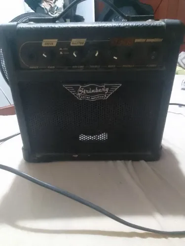 Cubo Amplificador De Guitarra Strinberg