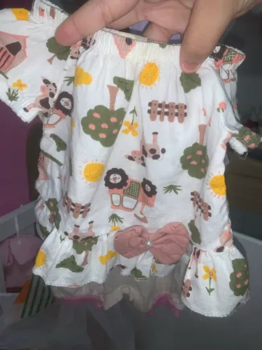 Roupas. 