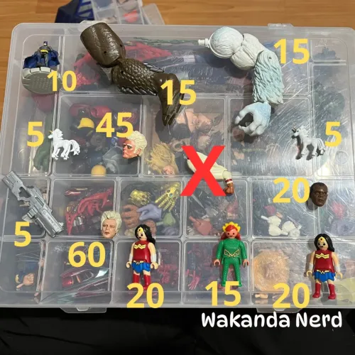 Peças Marvel Legends e outros