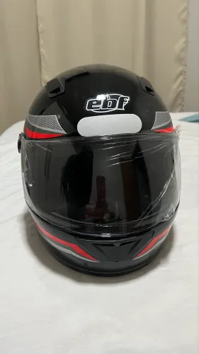 Capacete ebf NOVO, nunca usado na caixa!