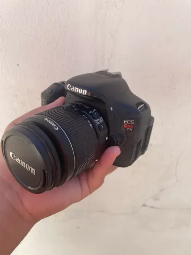 CANON T3i