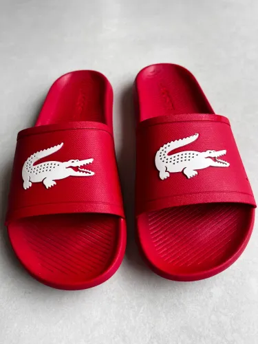 Chinelo Lacoste slide vermelho 40