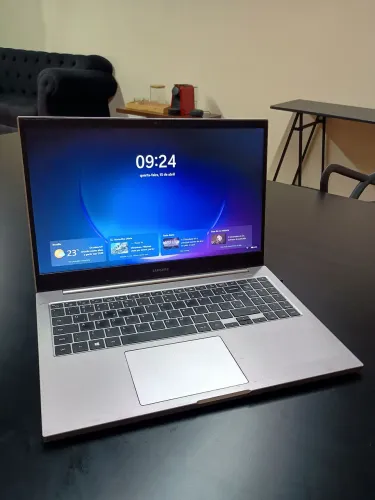 Notebook Samsung NP550XCJ - Aceito trocas - Valor negociável 