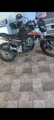 Honda CG Titan 160 - 2025