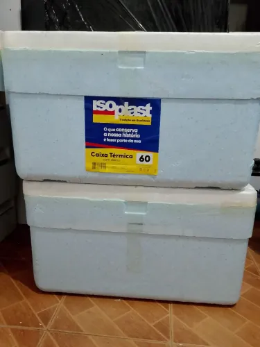 Caixa Térmica 60 Litros com Dreno