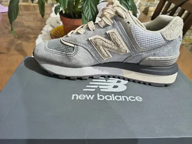 Tênis feminino New balance 
