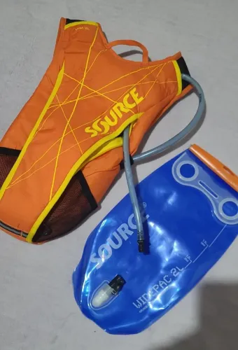 Mochila de hidratação nova