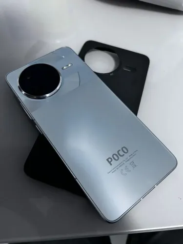 Troco poco f7 pro por s23 ultra com volta para mim, preferêncial mesmo armazenamento.