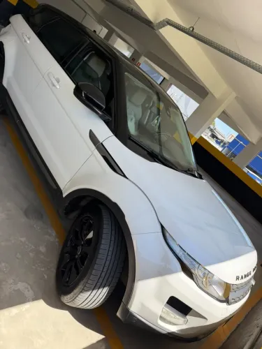 Land Rover Range Rover Evoque Pure 2.0 Aut. 5P 2014