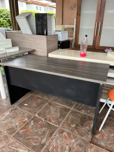 Mesa de escritório 