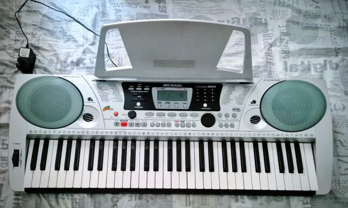 Teclado Michael 