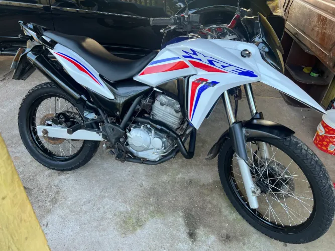 XRE 300