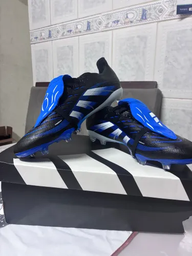Chuteira Original Adidas Predator Elite Jude Bellingham Campo
