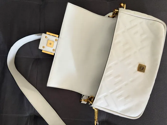 Bolsa Fendi