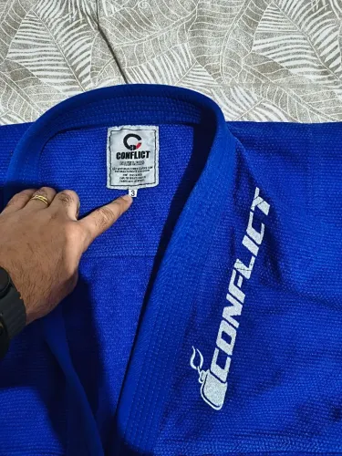 Vende-se Kimono A3 Conflict