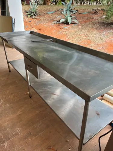 Bancada inox com gaveta