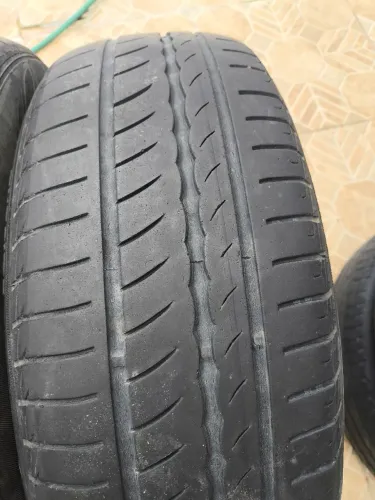 Pneu 185 60 r15 