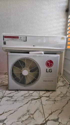 LG DUAL INVERTER 22.000 BTUS