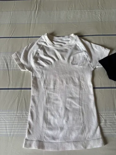Blusas de academia 