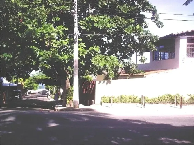 Casa 4 Quartos com 3 Suítes e 300m² - Riacho Doce