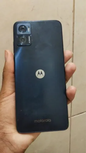 Moto E22