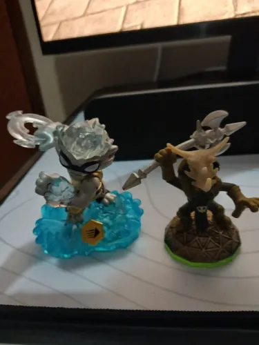 Skylanders nitro freeze Blade + voodoo