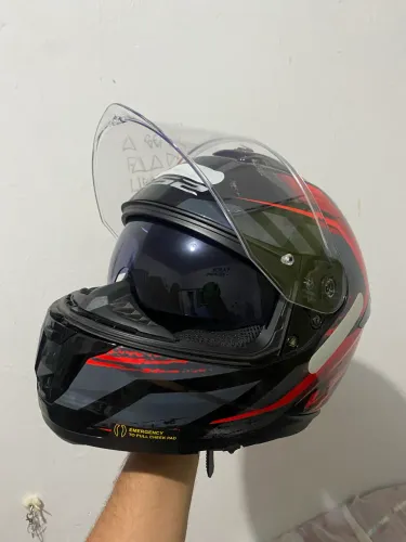 Capacete ls2