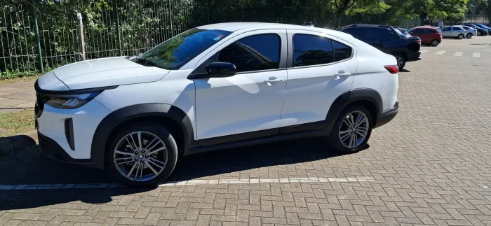 Fiat Fastback 1.0 200 Turbo Flex AUT 2025