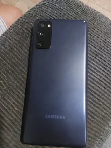 Celular s20 fe