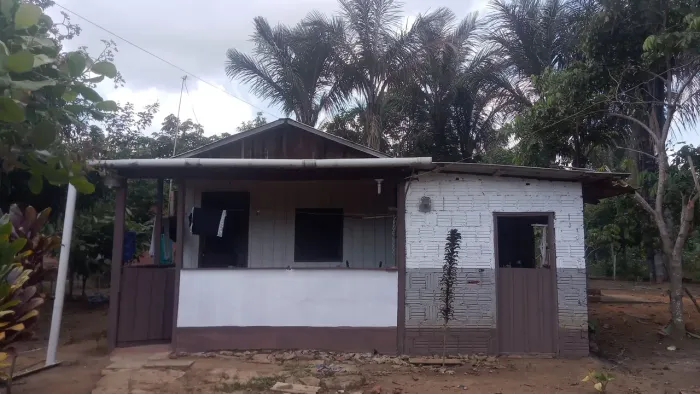 Vendo ou troco casa tipo chacara no Purupuru (careiro)