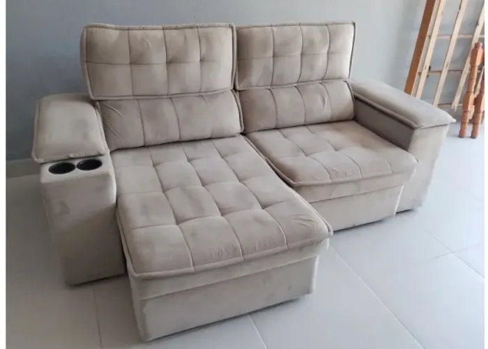 Sofá retrátil e reclinável semi nova pouco uso entrego ler anúncio R$ 1300,00