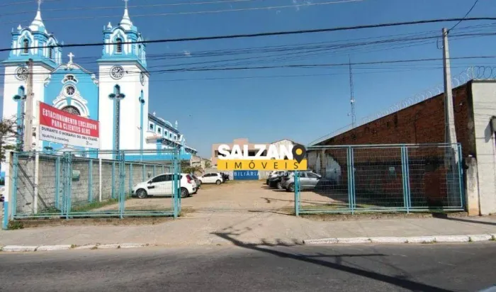 Área para alugar, 305 m² por R$ 25.000,00/mês - Centro - Cruzeiro/SP