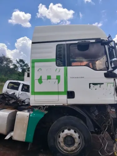 Vende-se peças caminhão Man 29480 ano 18/19