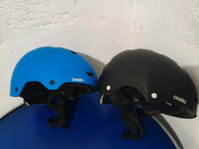 2 Capacetes modelo Oxelo MF500 