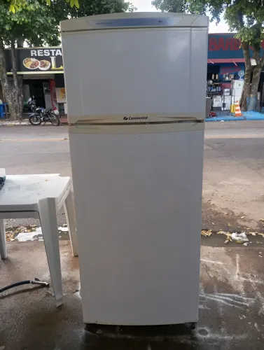 Geladeira duas portas