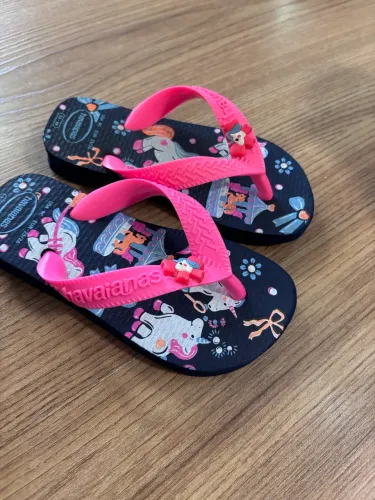 Havaianas infantil usada( 23/24)