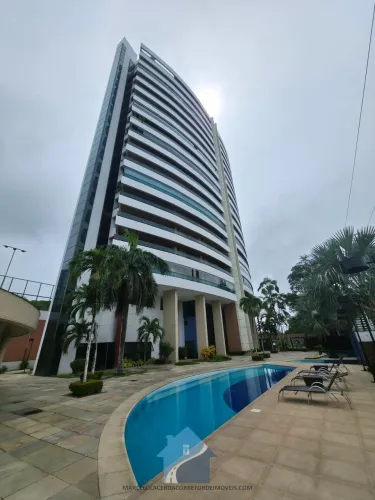 Apartamento Duplex no Edifício Cristal - Ponta Negra