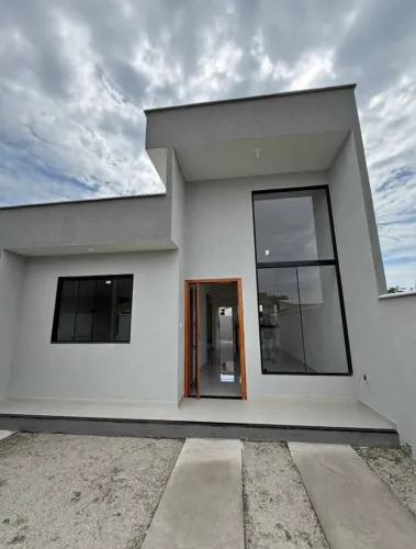 AM-vende-se casa em república 