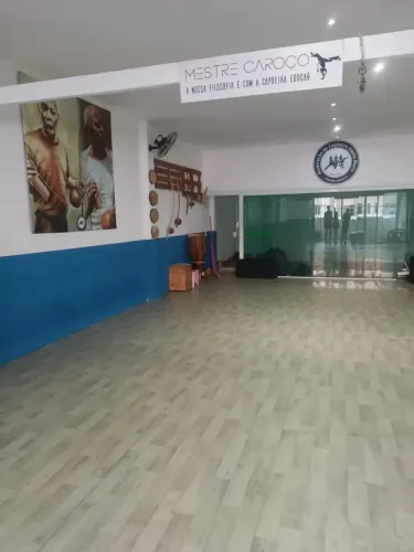 ALugo sala comercial no petromar 200m stella Mares