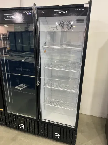 Cervejeira porta de vidro 570 litros nova Pronta entrega