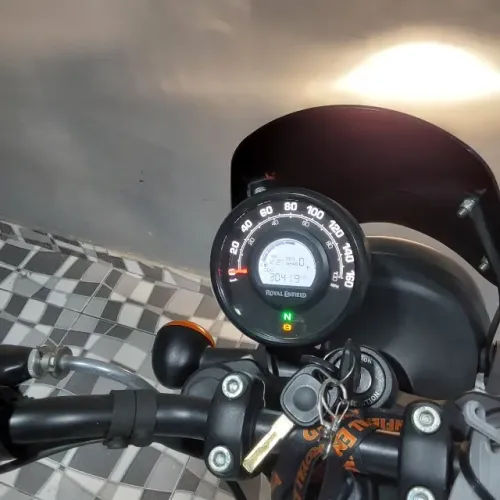 Hanter 350 baixa km apenas 3.200 km originais