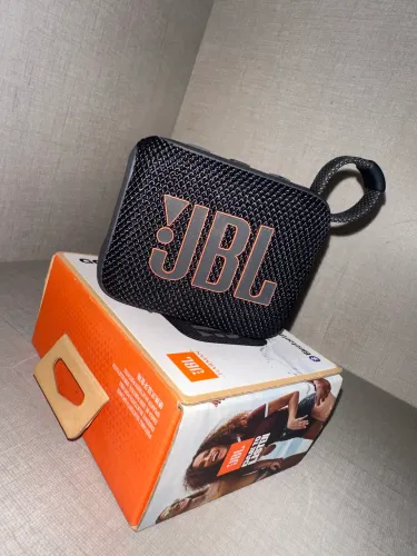 JBL GO4