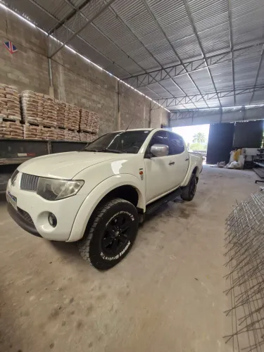 Mitsubishi L200 Triton HPE 3.2 CD TB Int.diesel MEC 2010