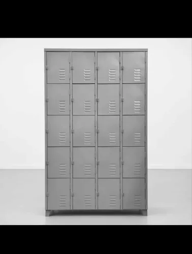 armário para funcionário com 16 portas