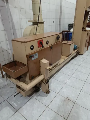 Moedor de Café + Empacotadeira Semi-Automatica