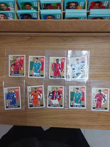 Extra Stickers (Ouro) 2026