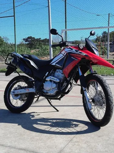 XRE 300