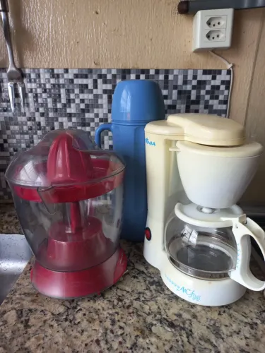 Kit espremedor, cafeteira, garrafa café